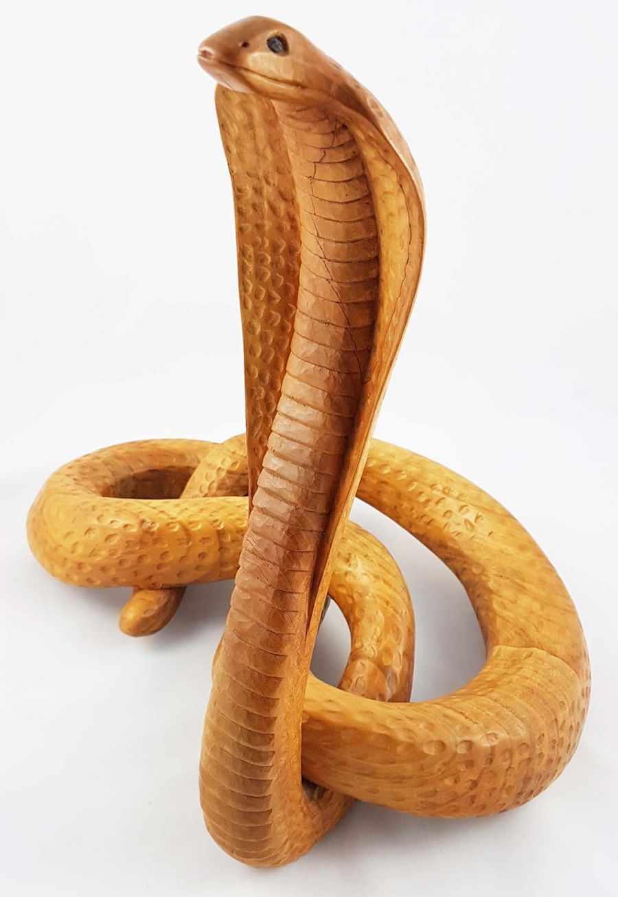 Cobra sculpté